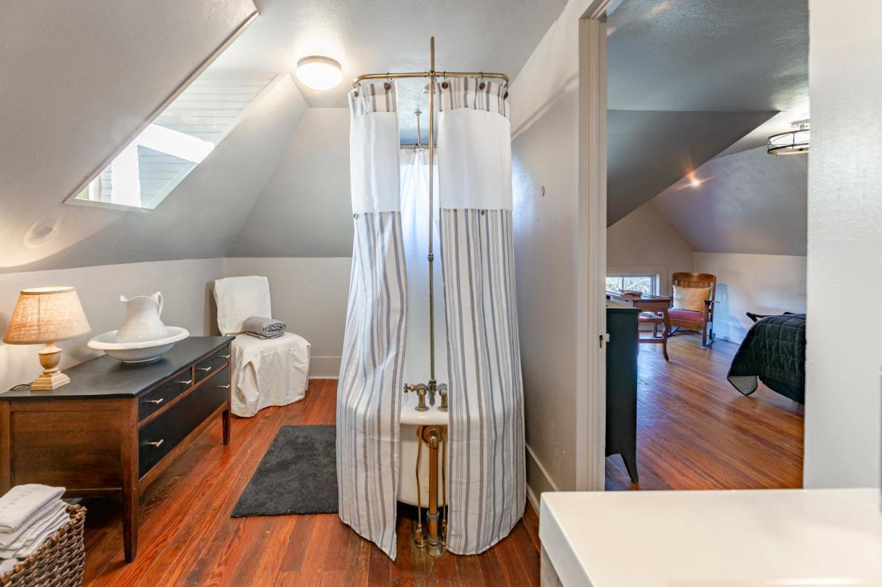 Blue Heron Bed And Breakfast On Lake Granbury Buitenkant foto